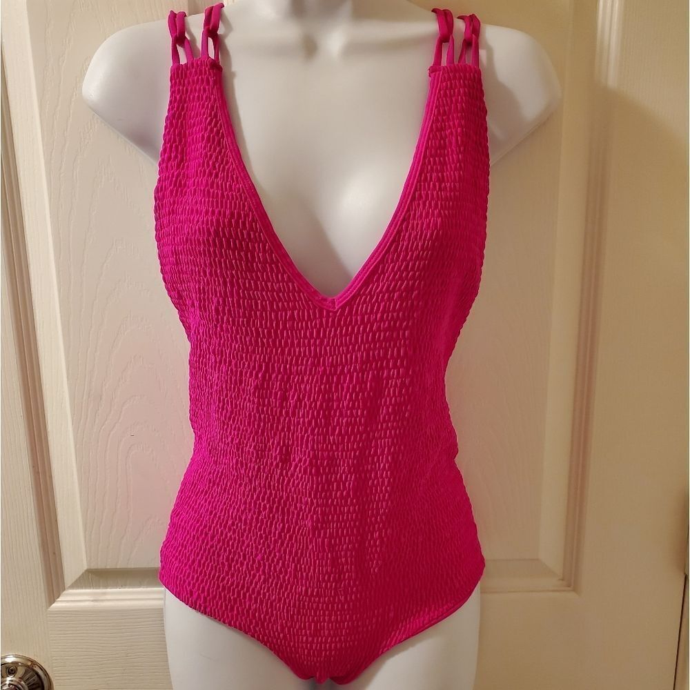 Tori Praver Hot Pink One Piece S